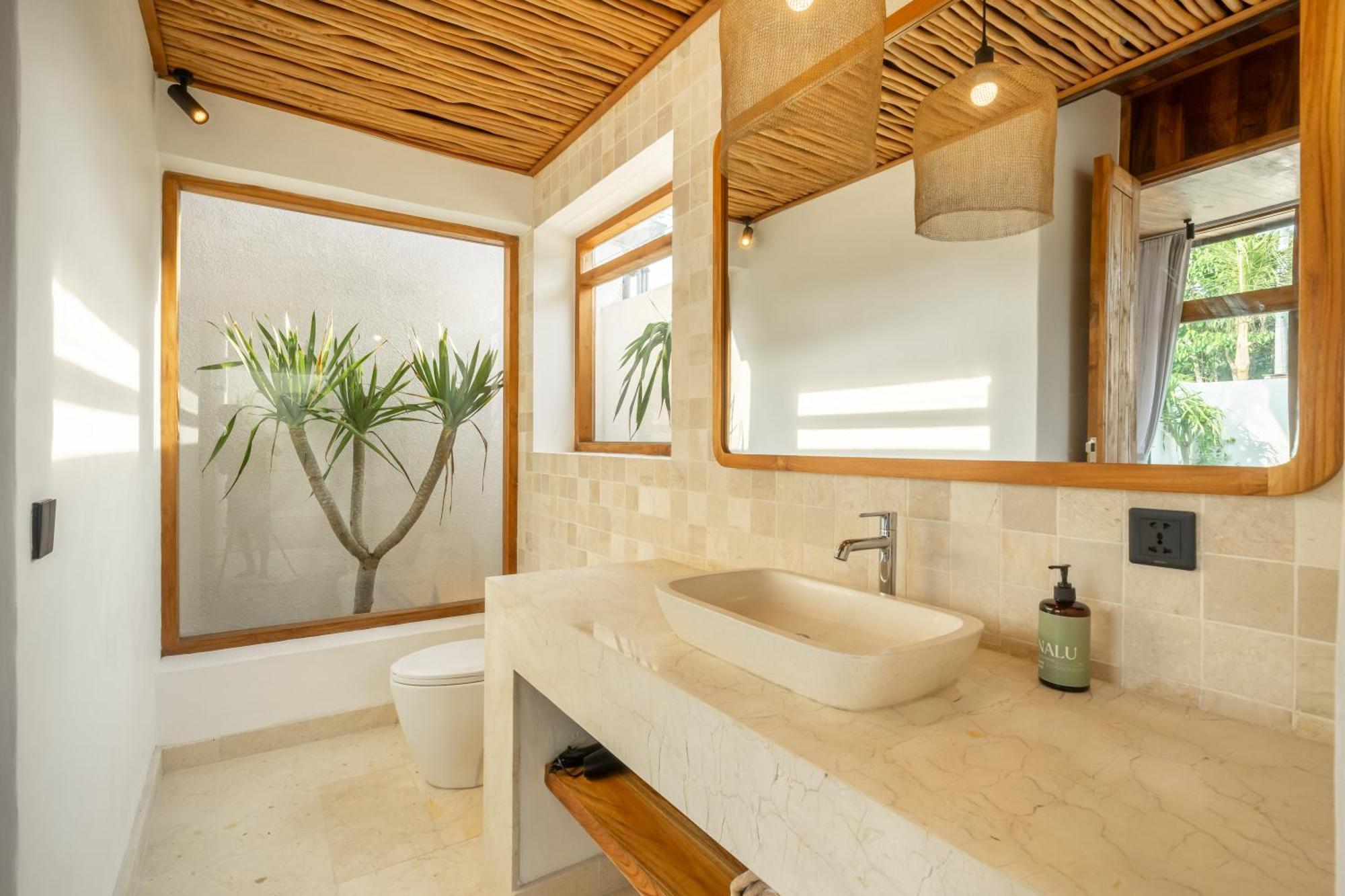 Nalu Uluwatu! 3 विला