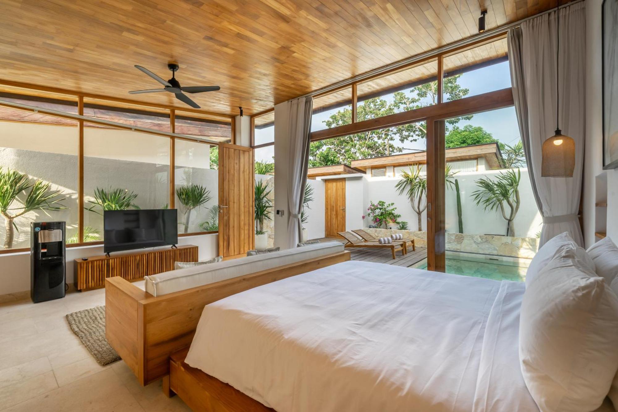 Nalu Uluwatu! 3