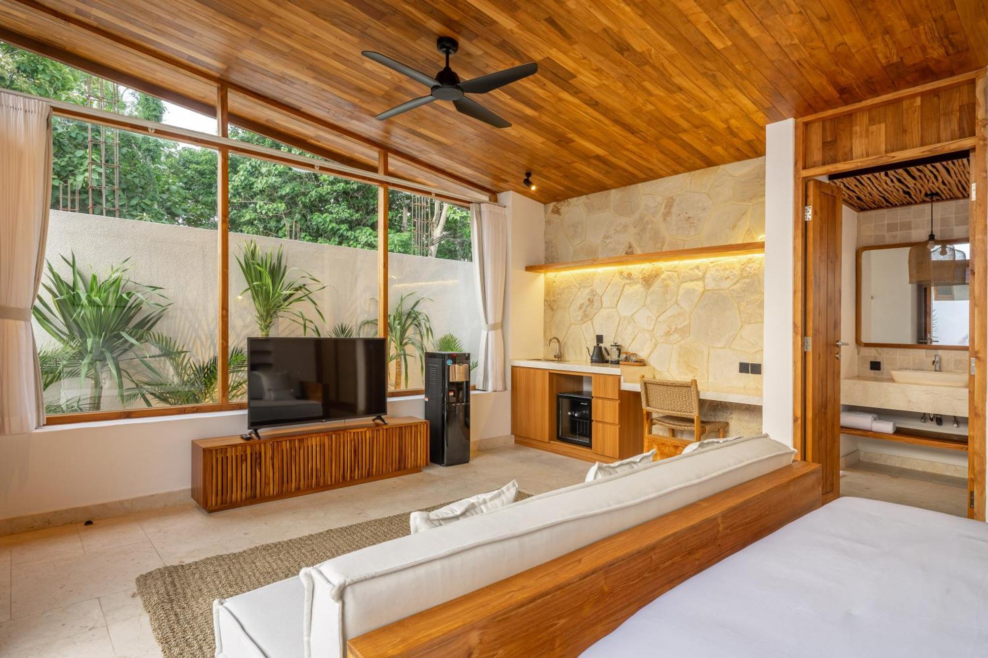 Nalu Uluwatu! 3 विला